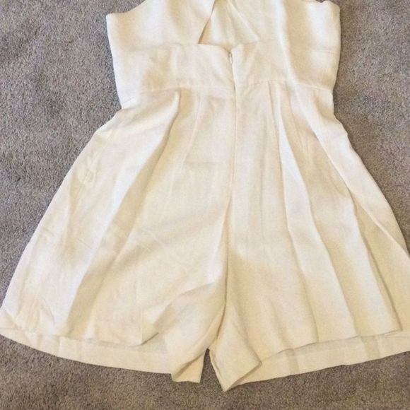 Tracy Reese Black Halter Sleeveless Romper - Picture 6 of 10